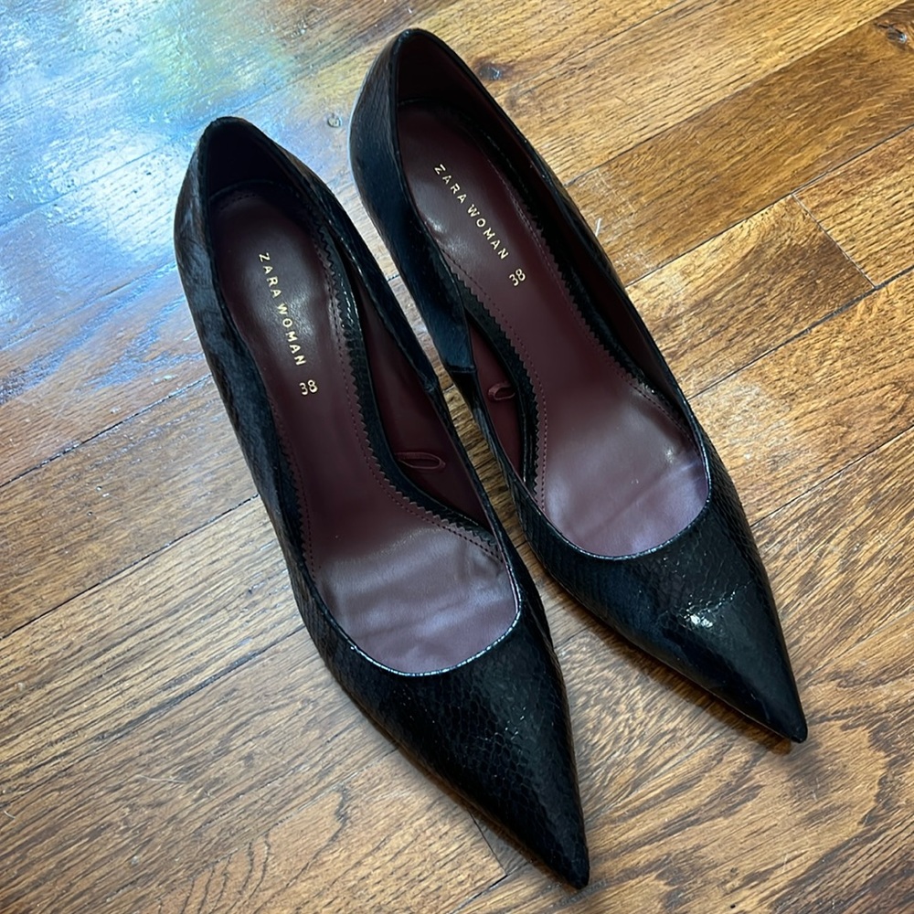 Zara black heels used